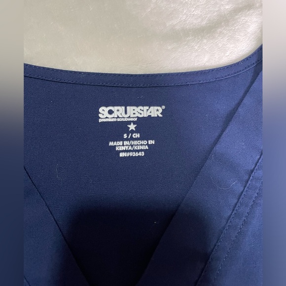 Scrub Set - Picture 5 of 7